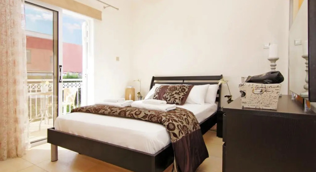 Villa Emily, Book Villa Hotels in Protaras with Parking, near Neolithic Settlement, Parking