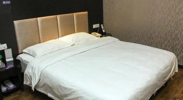 Jichu Boutique Hotel Lianghu Branch, Reservar Hotel boutique Jingzhou Hubei