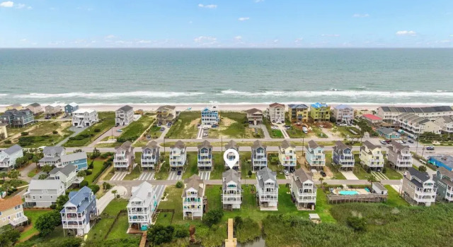 Студия Palm Beach North by Topsail Realty