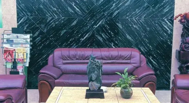 Luodian New Yudu Grand Hotel (Mingzhu Central Plaza), Prenota Hotel Luodian Guizhou