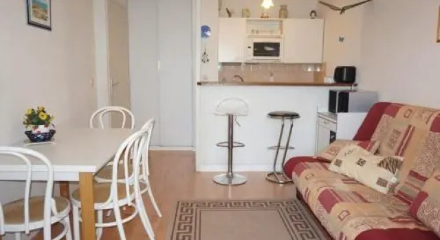 Apartment Le Clos Mathilde, Забронировать Апартаменты/квартира Кабур 