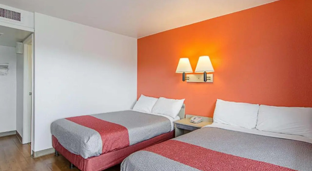 Четырёхместный номер Standard Days Inn by Wyndham Rock Springs I-80 Green River