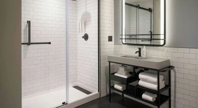 Четырёхместный номер Standard Moxy Atlanta Downtown