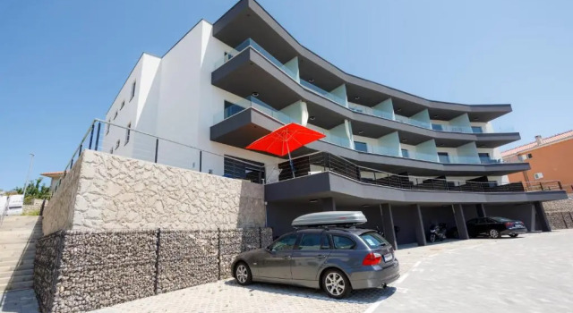 Apartmani Mile, Забронировать Апартаменты/квартира Отели Крка с парковкой, рядом с Krk Harbour, Парковка
