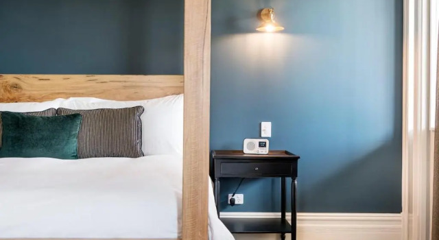 Номер Standard The National Hotel