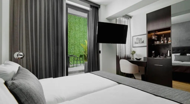 Двухместный номер No 15 Ermou Hotel