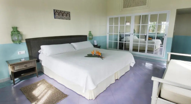 Бунгало Superior Beach Hotel Dos Mares