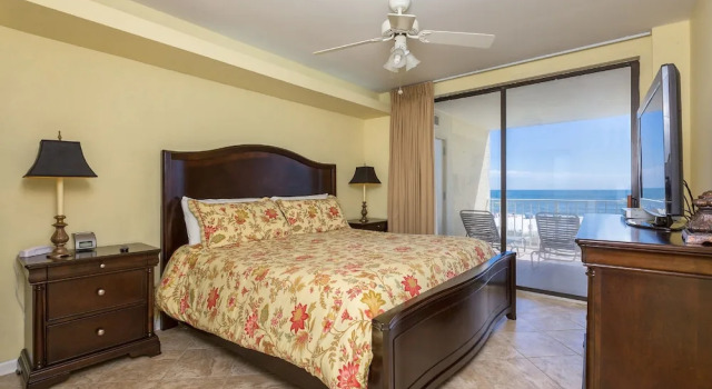 Номер Standard с 3 комнатами с видом на море Summer House on Romar Beach by Wyndham Vacation Rentals