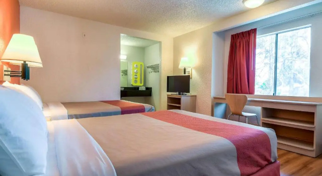 Четырёхместный номер Standard Motel 6-Rowland Heights, CA - Los Angeles - Pomona