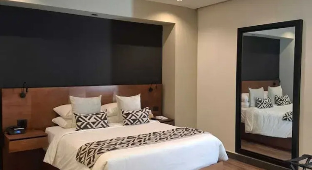 Номер Standard Esplendor by Wyndham San Luis Potosi