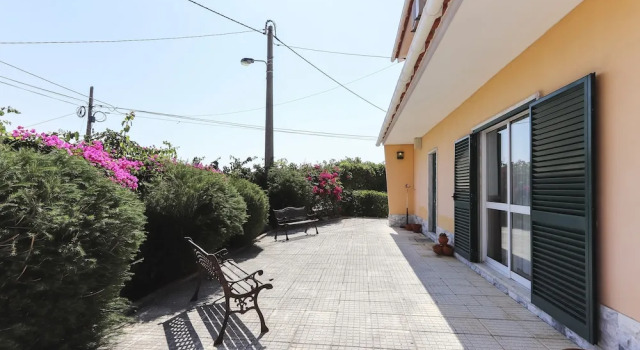 Santa Maria Villa With Pool by Homing, Reserva ahora Villa Rio de Mouro Lisboa