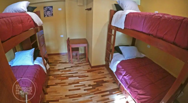 Кровать в общем номере (мужской номер) El Parche Rutero Hostel