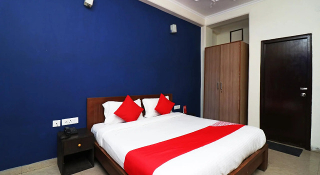 Hotel O Grand Casa, Забронировать Отель Гургаон 