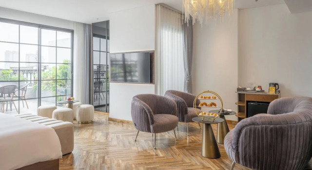 Номер Privilege H Hôtel LArt Hanoi