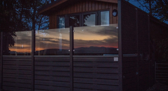 Номер Standard Super King Lodge-sleeps 2-hottub-sea View