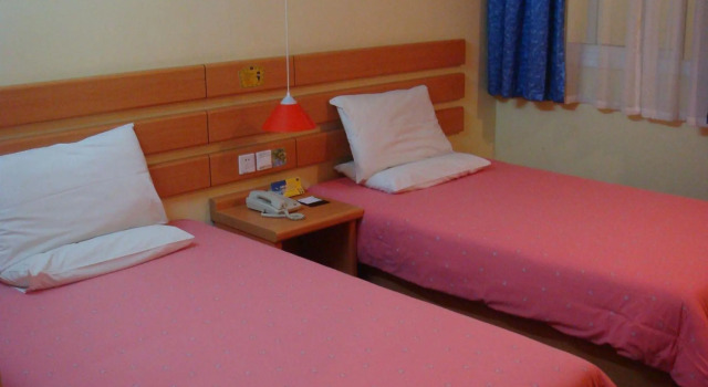 Home Inn Shanghai Huancheng East Road, Varaa Hotelli Fengxian Shanghai