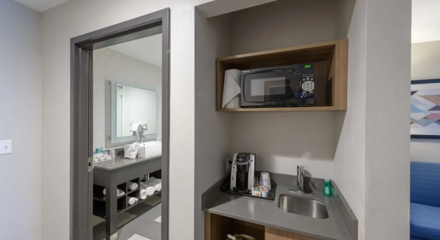 Двухместный номер Standard Holiday Inn Express & Suites Jamestown by IHG