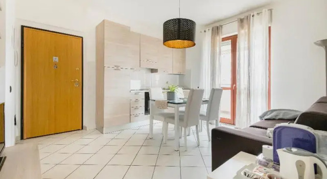 Апартаменты с 2 комнатами с балконом HQ Aparthotel Milano Inn - Smart Suites