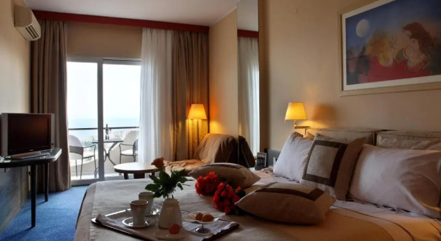 Полулюкс Egnatia City Hotel & Spa