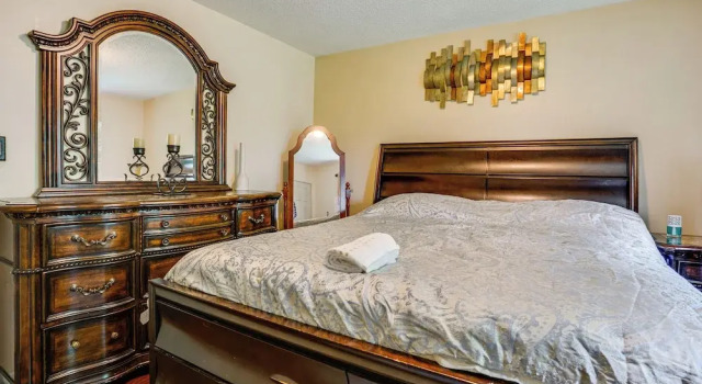 8 Mi to Long Beach: Cozy Apt w/ Fenced Yard!, Reserva ahora Apartamento Baldwin Estado de Nueva York