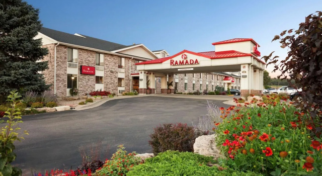 Ramada Wisconsin Dells, Boek Hotel Lake Delton The Dells