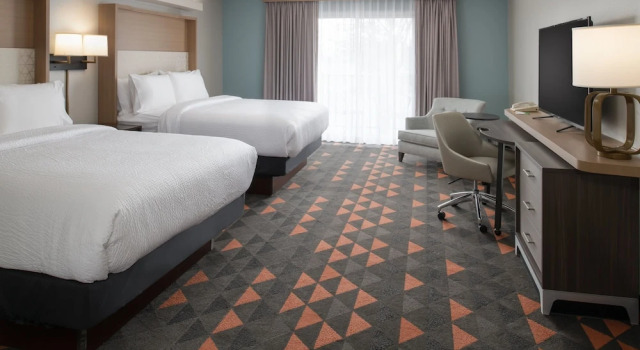 Четырёхместный номер Standard с балконом Holiday Inn Portland - Columbia Riverfront by IHG