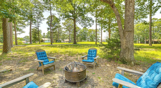 Апартаменты Chic Farmhouse, 3Mi to Lake-pet Friendly & Golfing