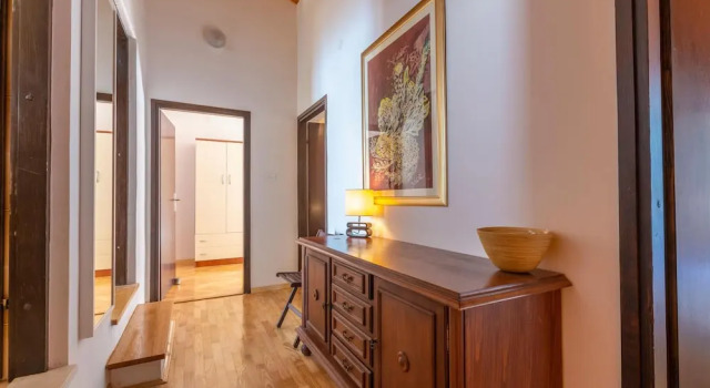 Awesome Home in Pisak With Wifi and 4 Bedrooms, Rezerwuj Hotel Pisak Split Region