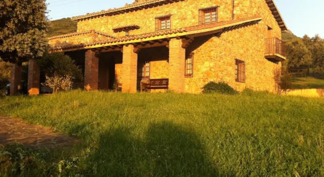 Casa Rural Estrecho De La Pena, Varaa Hotelli Alía Caceres Province
