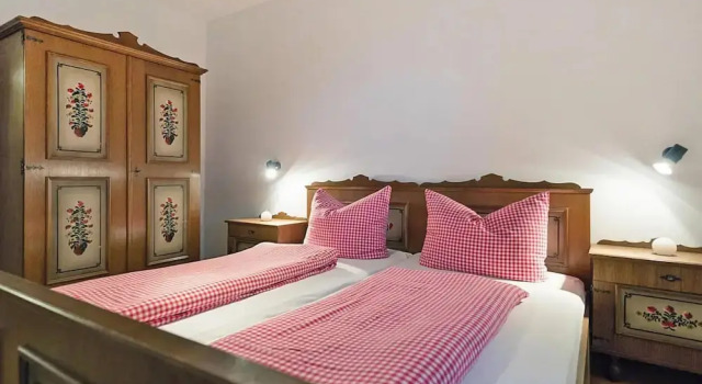 Ferienanlage Backerwiese in Neuschonau, Varaa Huoneisto Hotellit Baijeri pysäköinnillä, Pysäköinti