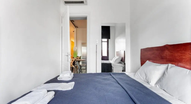 Origine rentals L2, Boek Hotel Beyoglu 