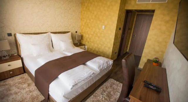 Семейный номер Standard Pole Position Beach Hotel
