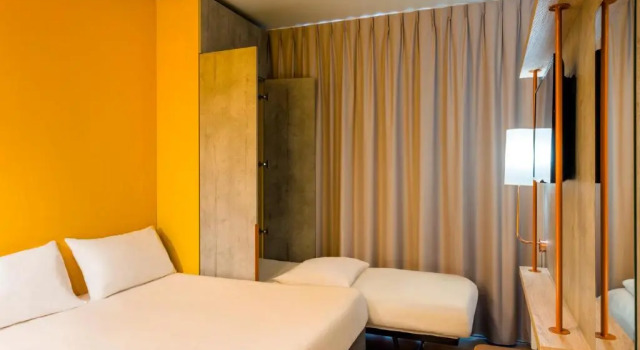 Двухместный номер Standard ibis budget Senlis