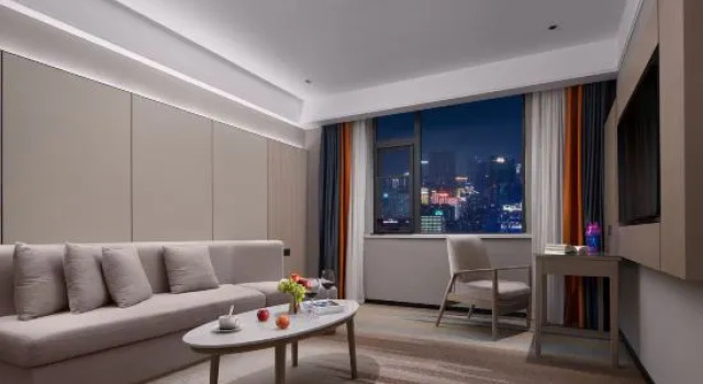 Люкс Business Aiyi Lakeshore Hotel