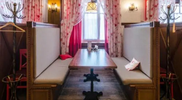 Lepsza, Book Hotel Hoteller i Bila Tserkva med parkering, Parkering