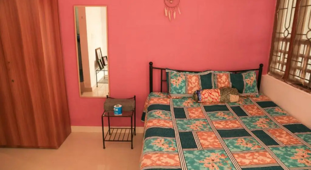 Dreamcatcher House & Hostel at Arambol Beach, Rezerwuj Hostel Hotele w North Goa z parkingiem, Parking