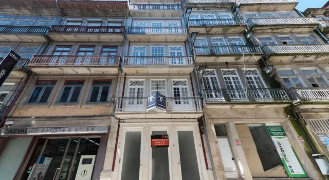 Lovelystay - Rico'S Apartment - Almada 2º F, Забронировать Апартаменты/квартира Cedofeita / Santo Ildefonso / Se / Miragaia / Sao Nicolau e Vitoria Порту, рядом с Lapa Metro Station