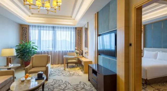 Люкс Business Jinan Luxury Blue Horizon Hotel