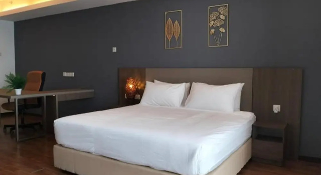 Townhouse 591 by Salaam Suites, Забронировать Отель Отели Субанг-Джая с парковкой, Парковка
