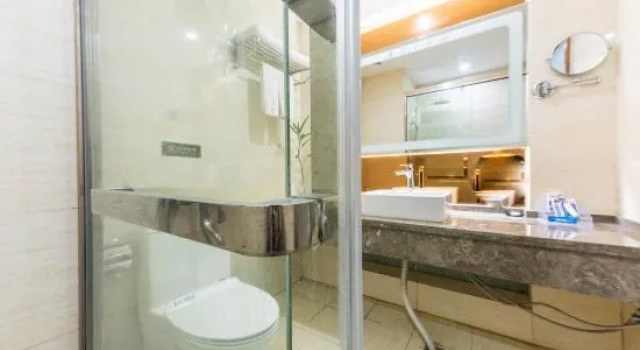 Xiaogan Education Hotel, Varaa Hotelli Xiaogan Hubei