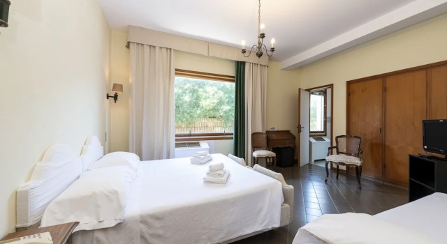 Трёхместный номер Standard Hotel Ristorante Maga Circe