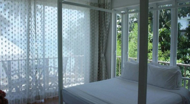 Villa Nalinnadda Petite Hotel & Spa, Adults Only, Забронировать Курортный отель Отели Южного Таиланда с парковкой, Парковка