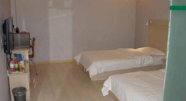 Anyang Lechao Hotel (Railway Station)(安阳乐巢宾馆（火车站店）), Rezervovat Hotel An-jang Henan