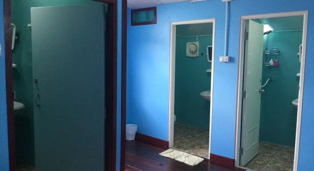 Rub Lom Chom Klong Homestay, Забронировать Отель Чумпхон провинция Чумпхон