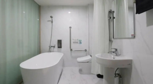 Номер Standard Biennale Hotel