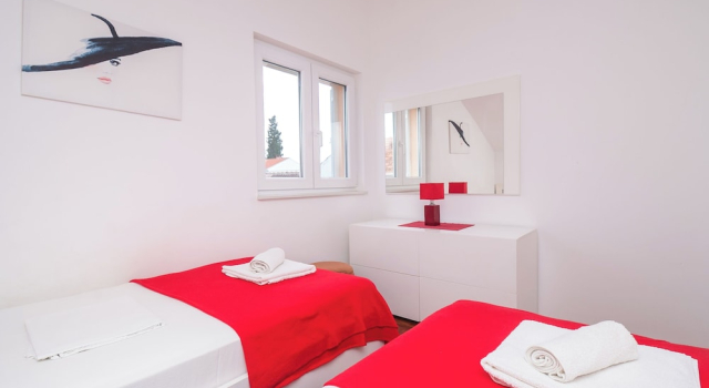 Апартаменты с балконом Apartments Sara