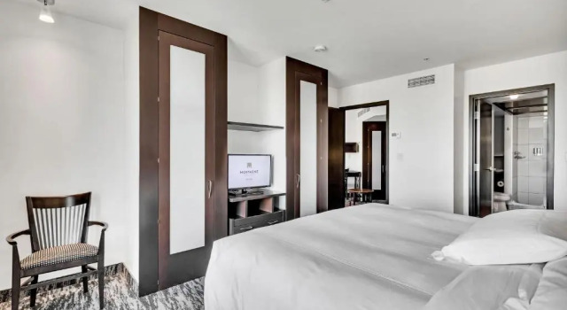 Люкс Executive Hotel Mortagne