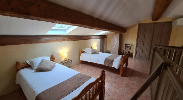 Standart dört kişilik aile oda Logis Hotel La Bastide St Bach