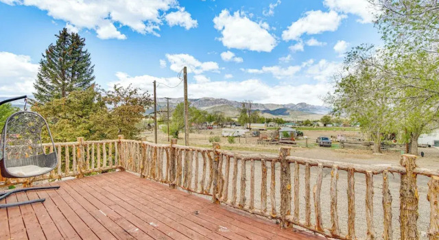 Коттедж Family Home w/ Mountain Views in Circleville!