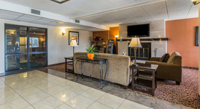 Econo Lodge Billings, Buchen Sie Hotel SPA-Hotels in Billings, SPA
